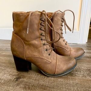 Brown Heeled Fall Boots